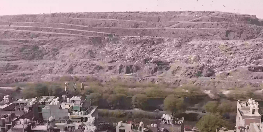 Свалка, гора мусора, мусорная гора, загрязнение воздуха, токсичные газы, экологический кризис, помойка, отходы, большая свалка