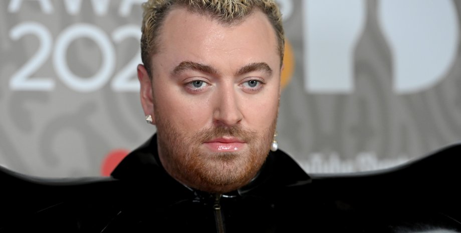 Сэм Смит, Сэм Смит на эвордс брит, brit awards 2023, Сэм Смит надувной костюм сема смита, Сэм Смит новый альбом