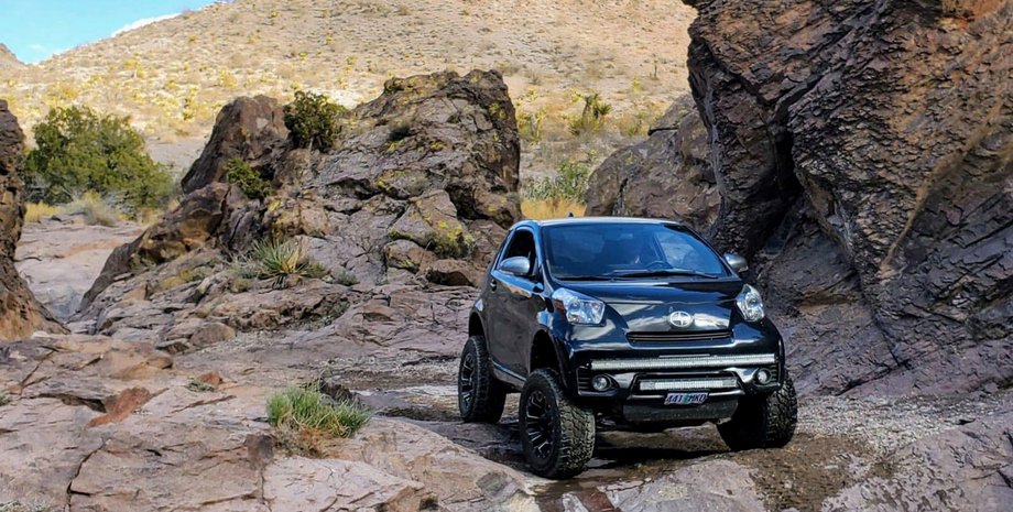 Toyota iQ, тюнінг Toyota, позашляховик Toyota, Suzuki Grand Vitara