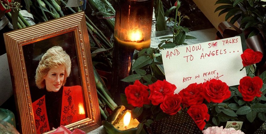 принцесса Диана, память, фото, свечи, цветы
