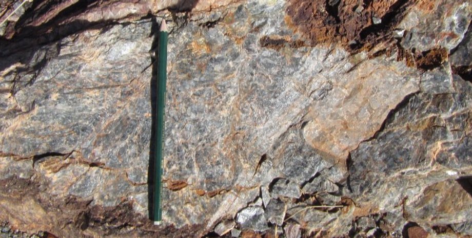 скальные образования, органические молекулы, микробы