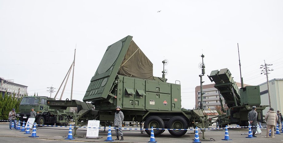 систем Patriot, постачання зброї,