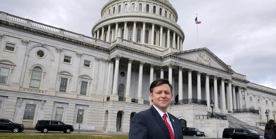 Майк Джонсон, сша, палата представителей, помощь Украине, сенат, Джон Корнин, Майк Маккоул