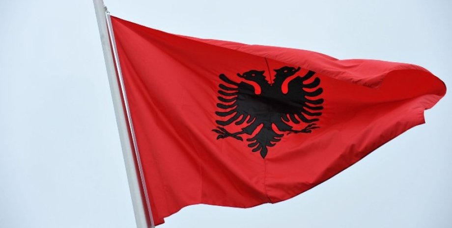 Флаг Албании / Фото из открытых источников