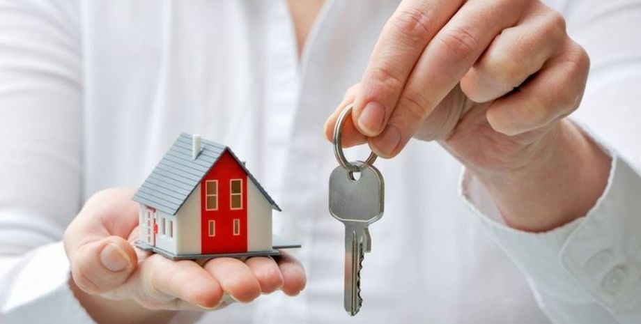 Сестра привела хлопця у будинок своєї сестри без дозволу, скориставшись запасним ключем