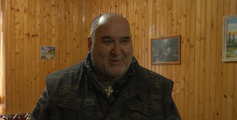 Капеллан, Василий Довганюк, священник