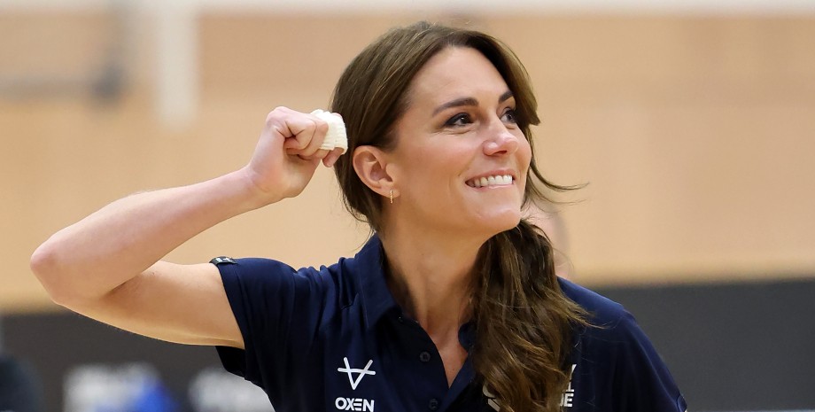 Кейт Міддлтон Кейт Міддлтон, Кейт Міддлтон стиль, Кейт Міддлтон регбі, Кейт Міддлтон прикраси, бюджетні сережки, принцеса уельська