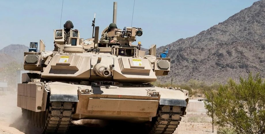 танк с системой Trophy