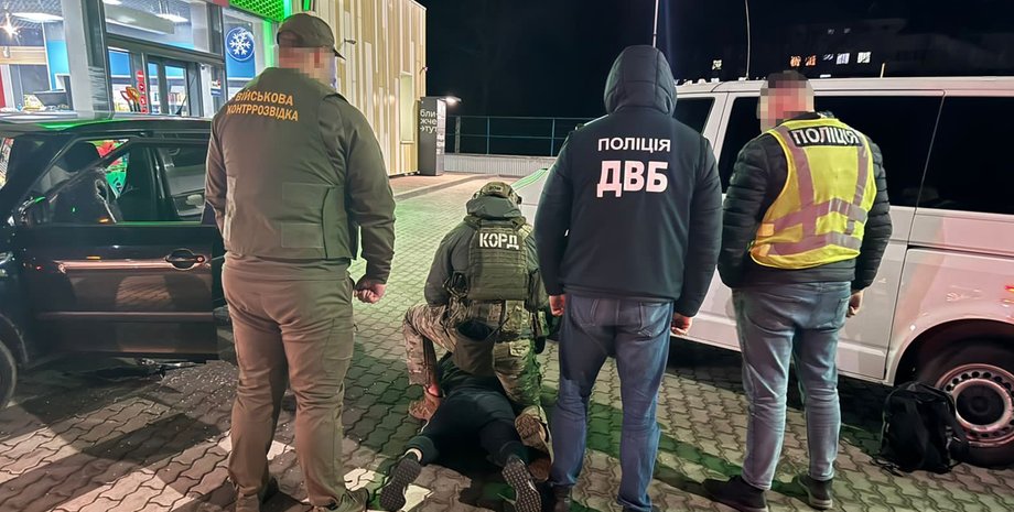 Задежание, депутат, Калушский райсовет, уклонение от мобилизации, фото