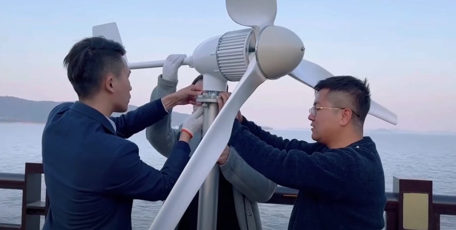 Китайцы устанавливают ветрогенератор Smaraad M6 в качестве ветрогенератора Ветрогенератор Smaraad M6