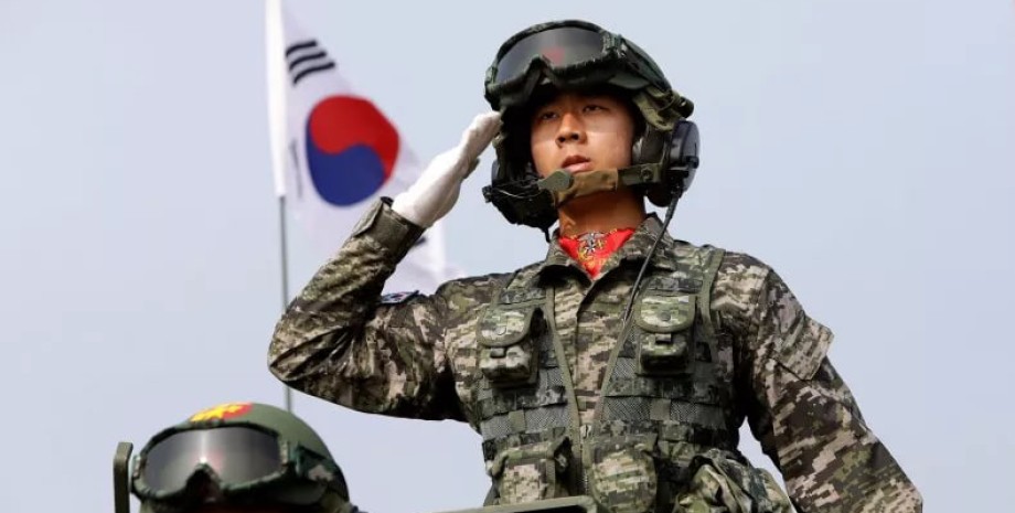 Военнослужащие, Южная Корея, военная помощь, война в Украине