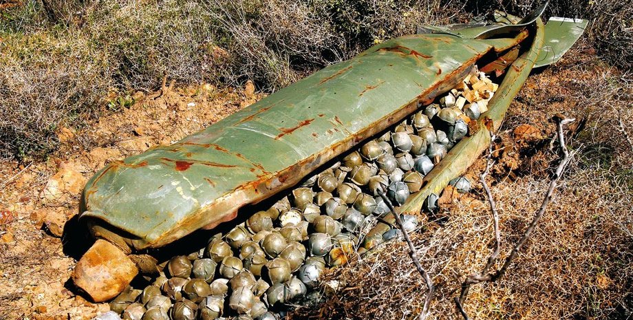 Кассетный снаряд / Фото из открытого источника