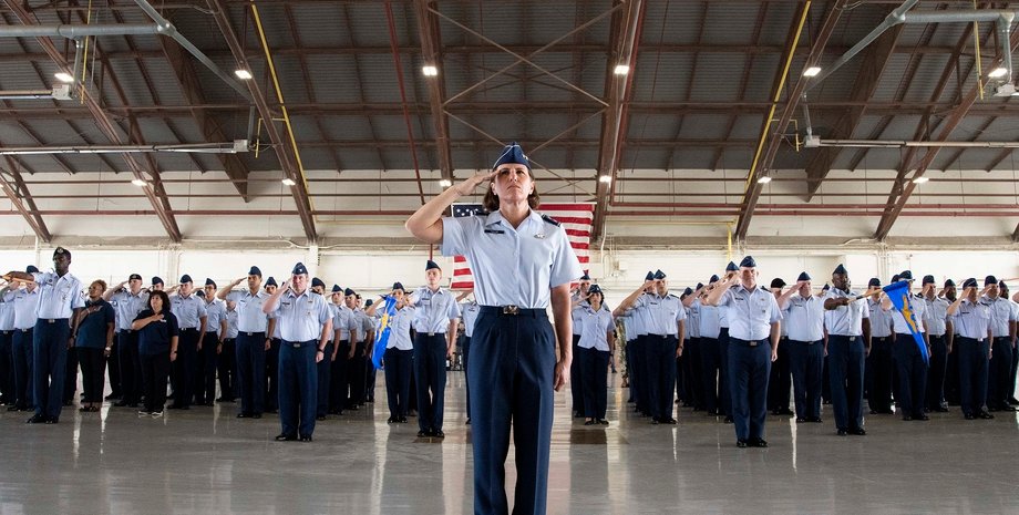 армия сша, построение в армии, американские солдаты