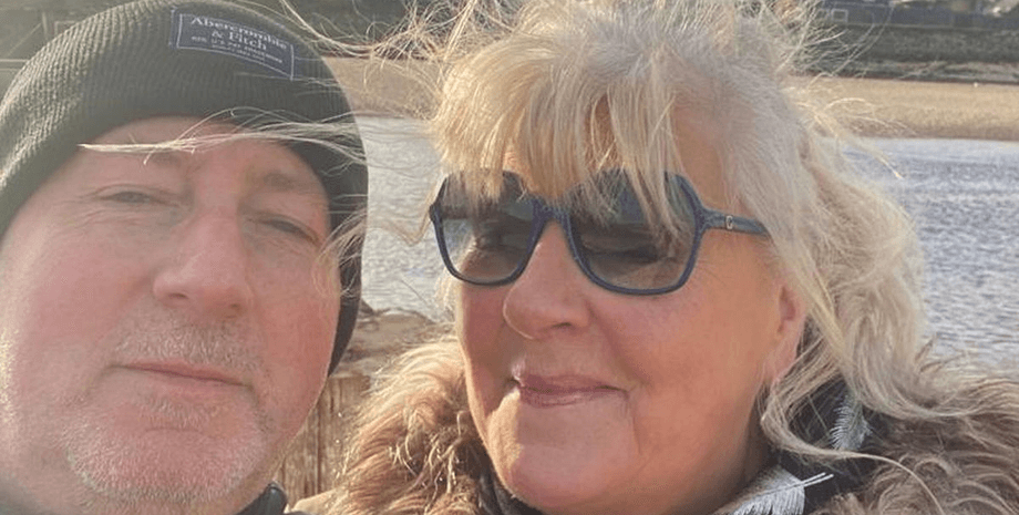 Семейная пара, муж и жена, пенсионерка,