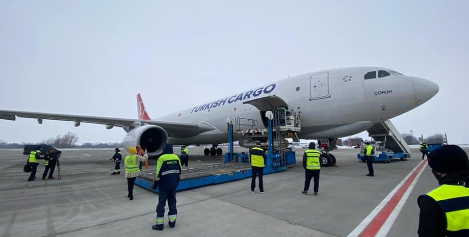 Максим Степанов, минздрав, коронавирус в украине, вакцина от коронавируса, вакцинация CoviShield