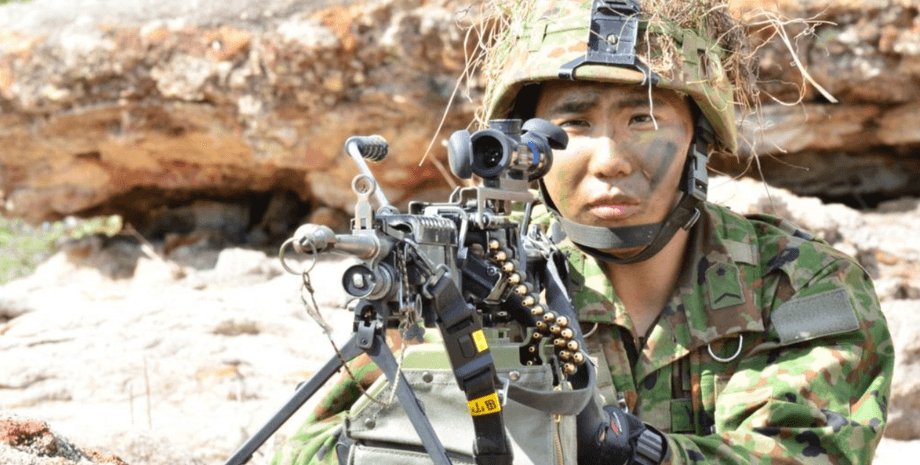 японський солдат, сили самооборони японії, японська армія, японський військовий, кулеметник