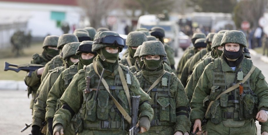 Российские оккупанты в Крыму / Фото: Reuters