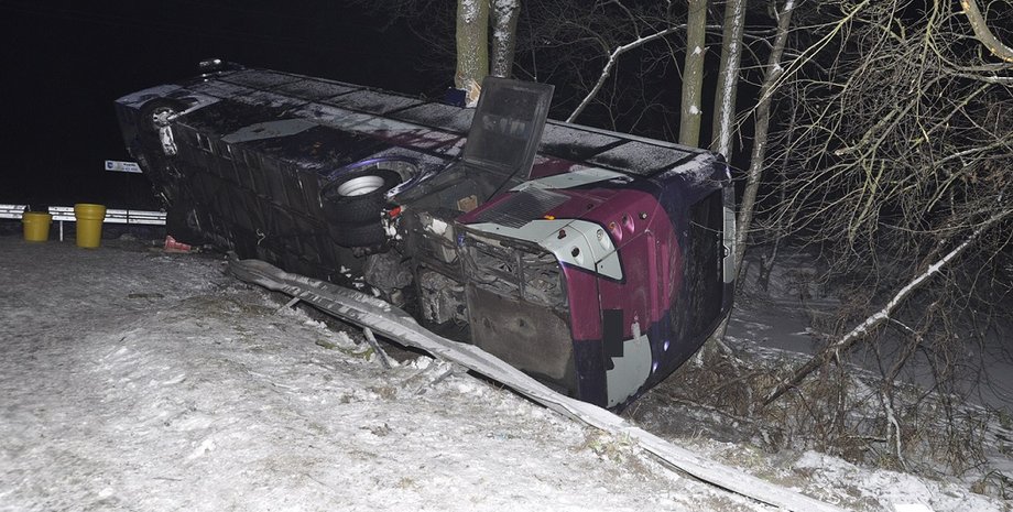 Польша, автобус, ДТП, Польша, авария, украинцы, фото