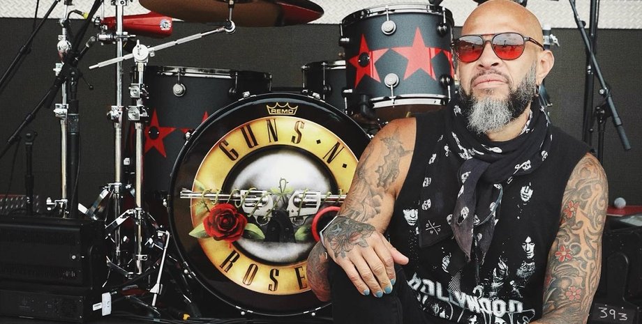 Guns N' Roses, Фрэнк Феррер, барабанщик