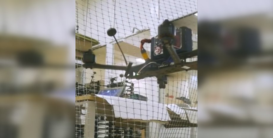 В Україні існує мережа підприємство з виготовлення дронів, і одна майстерня виготовляє 30 тисяч БпЛА