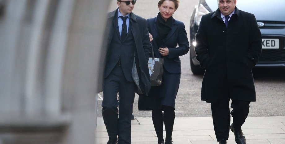 Марина и Анатолий (слева) Литвиненко напомнили общественности о преступлении, которое стало забываться, — отравлении Литвиненко