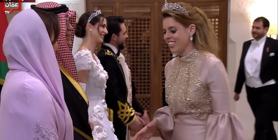 Принцесса Беатрис, тиара, сара фергюсон, йоркская тиара