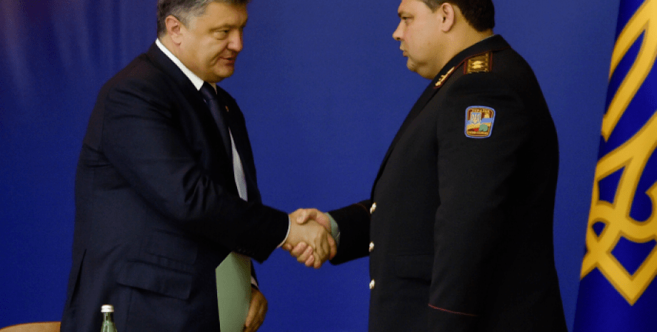 Петр Порошенко и Валерий Кондратюк / Фото пресс-службы президента