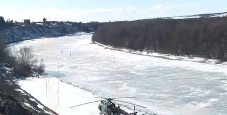 ми-8, вертолет, воронежская область, экстренная посадка, лэп