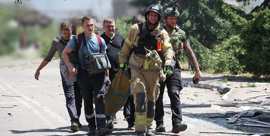 гсчс, спасатели, мирные жители, жертвы обстрелов