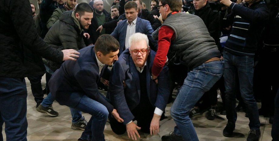 Фото: Efrem Lukatsky