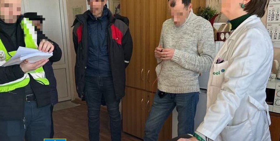 врач, подозрение, прокурароры, задержание