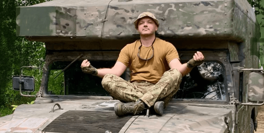 Ігор Воєвуцький, гурт авіатор, Ігор Воєвуцький мобілізувався, український співак мобілізувався, загальна мобілізація