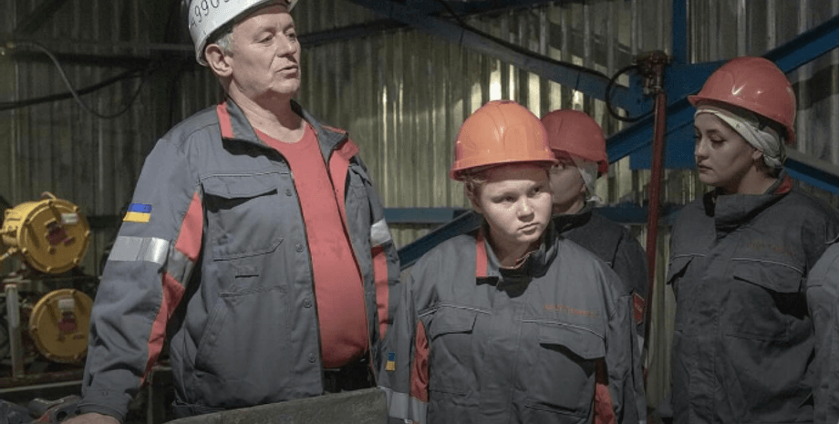 Женщины, шахта, Покровск