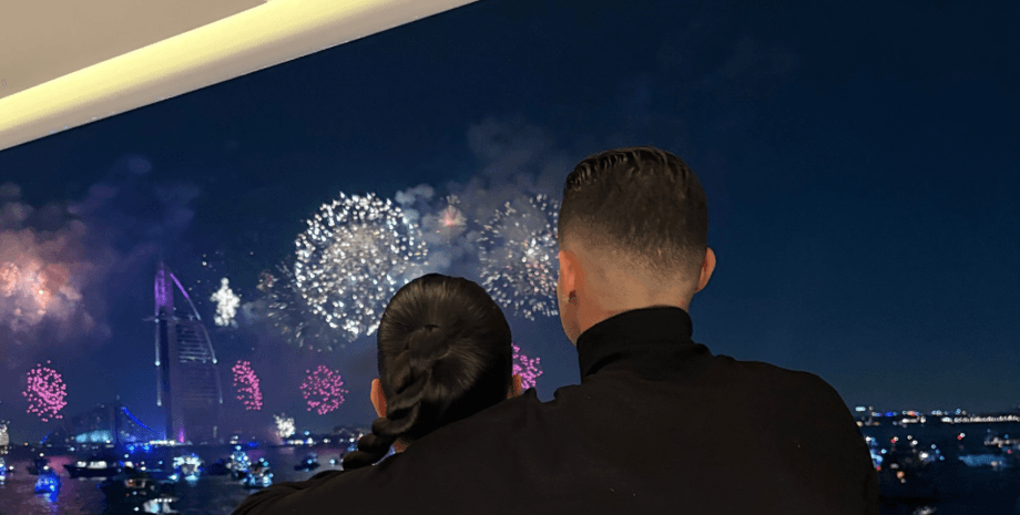 Джорджина Родрігес та Кріштіану Роналду, новий 2025 рік, наречена кріштіану роналду, діти кріштіану роналду