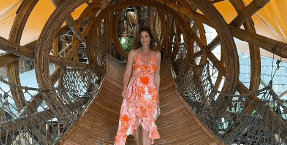 Сінді Кроуфорд, міст