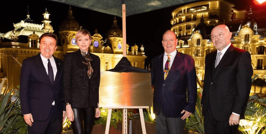 Князь Альбер II и княгиня Шарлен, князь Монако, княгиня Монако Шарлен, княгиня Шарлен стиль, открытие ресторана