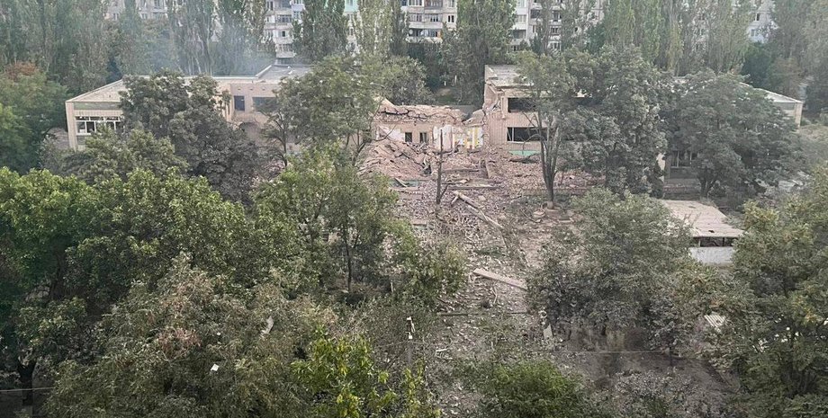 Последствия обстрела в Херсоне