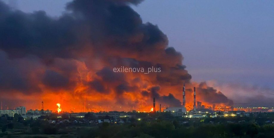 Куйбышевский НПЗ под ударом дронов ВСУ