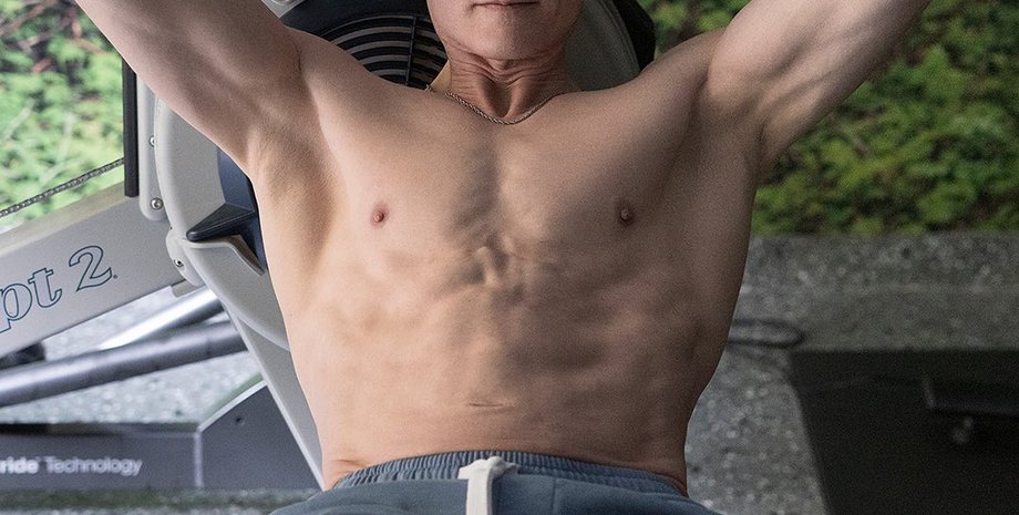 Брайан Джонсон, биохакер