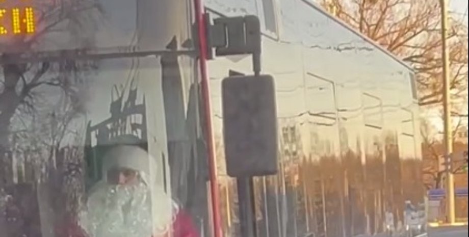 святий Миколай, водій, костюм, ракетні обстріли