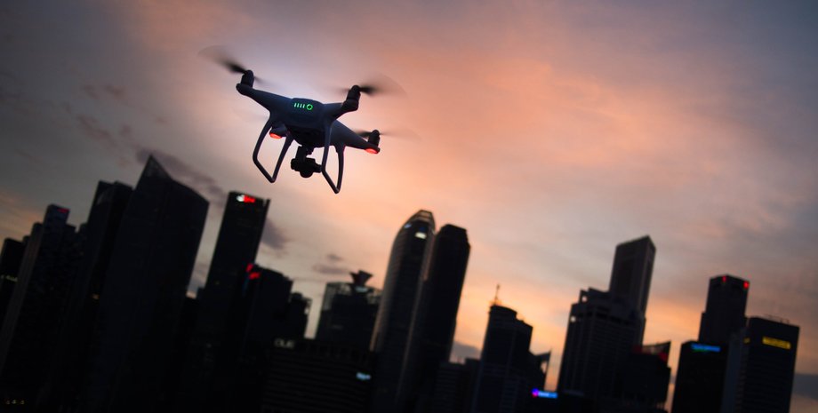 дрон, бпла, квадрокоптер