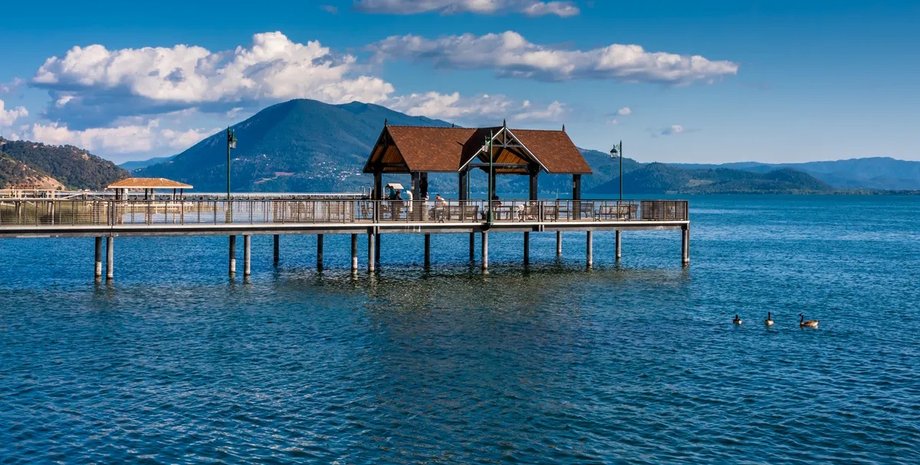 самые старые озера