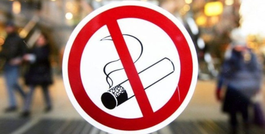 запрет на курение, Запрет курения в общественных местах, курение на летних площадках запрещено, электронные сигареты приравняли к обычным