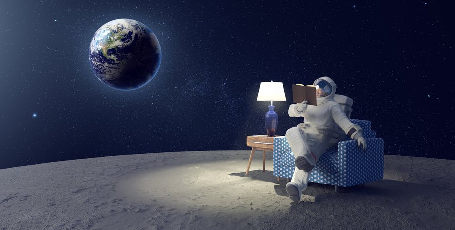 астронавт, космонавт, читання в космосі