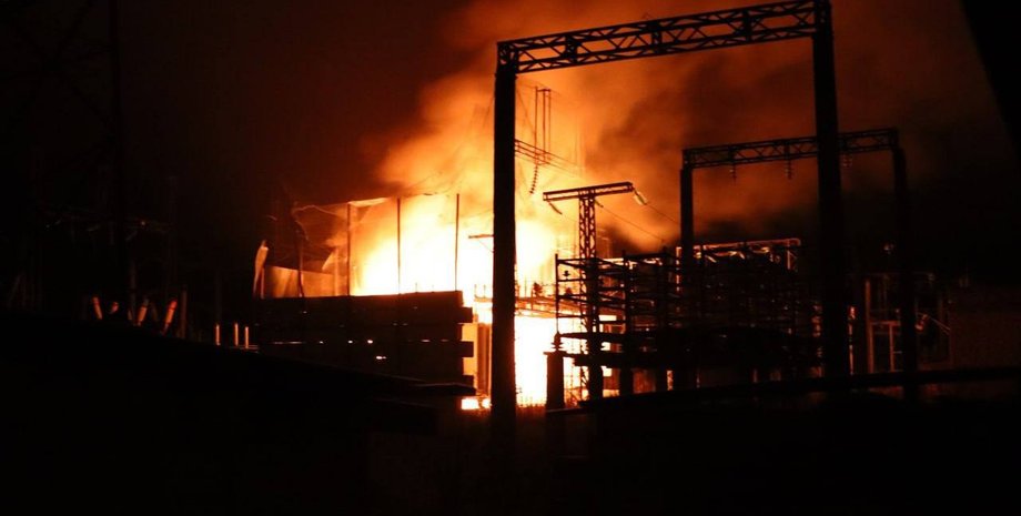 Атака дронів Феодосія нафтобаза Феодосія пожежа