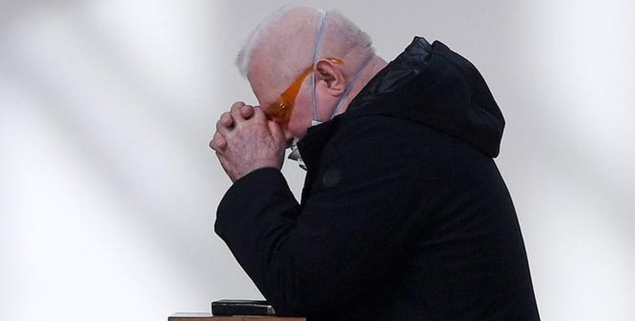 Лех Валенса, месса, госпитализация, операция на сердце, президент польши, обращение к нации, молитва