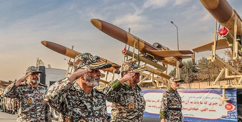 безпілотники Karrar, бпла Karrar ВПС Ірану, ВПС Ірану дрони Karrar