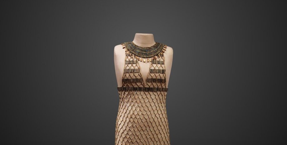 Археологи нашли платье во время раскопок в Гизе