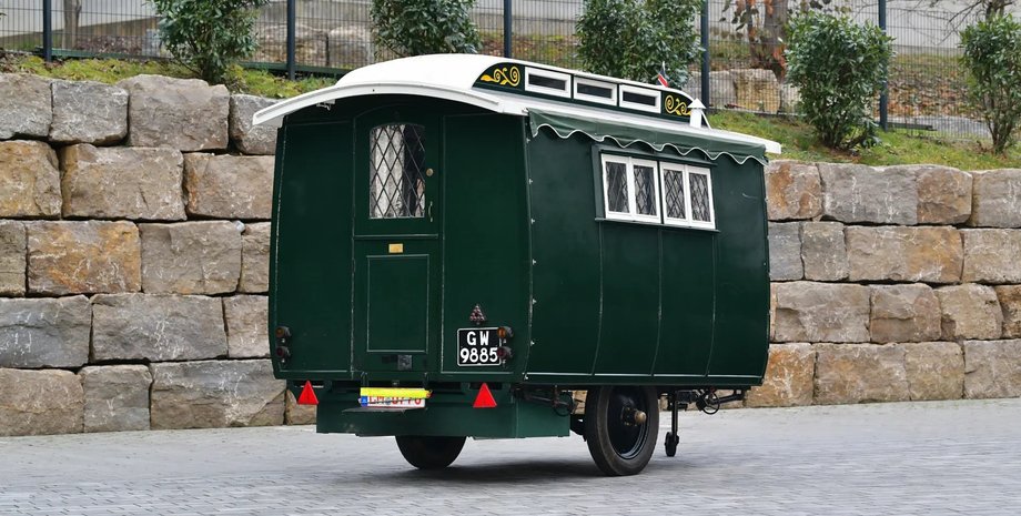 старый дом на колесах