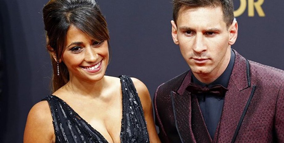 Лионель Месси со своей женой Антонеллой Раккуццо/Фото: 24smi.org